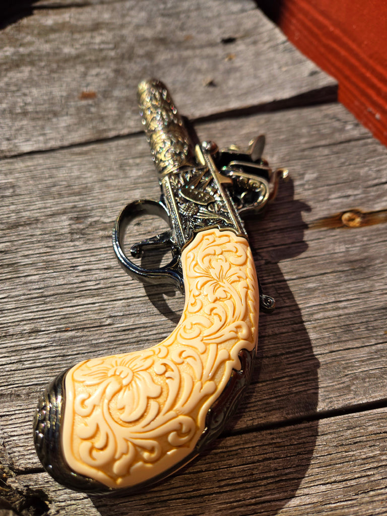 Flintlock Pocket Pistol with Scroll Design – Boston Tea Party