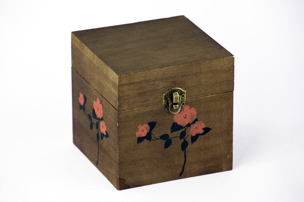 Robinson Half Chest Replica Box - With or Without the Five Teas of the Boston Tea Party