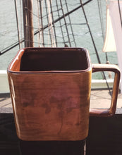 Robinson Tea Chest Mug